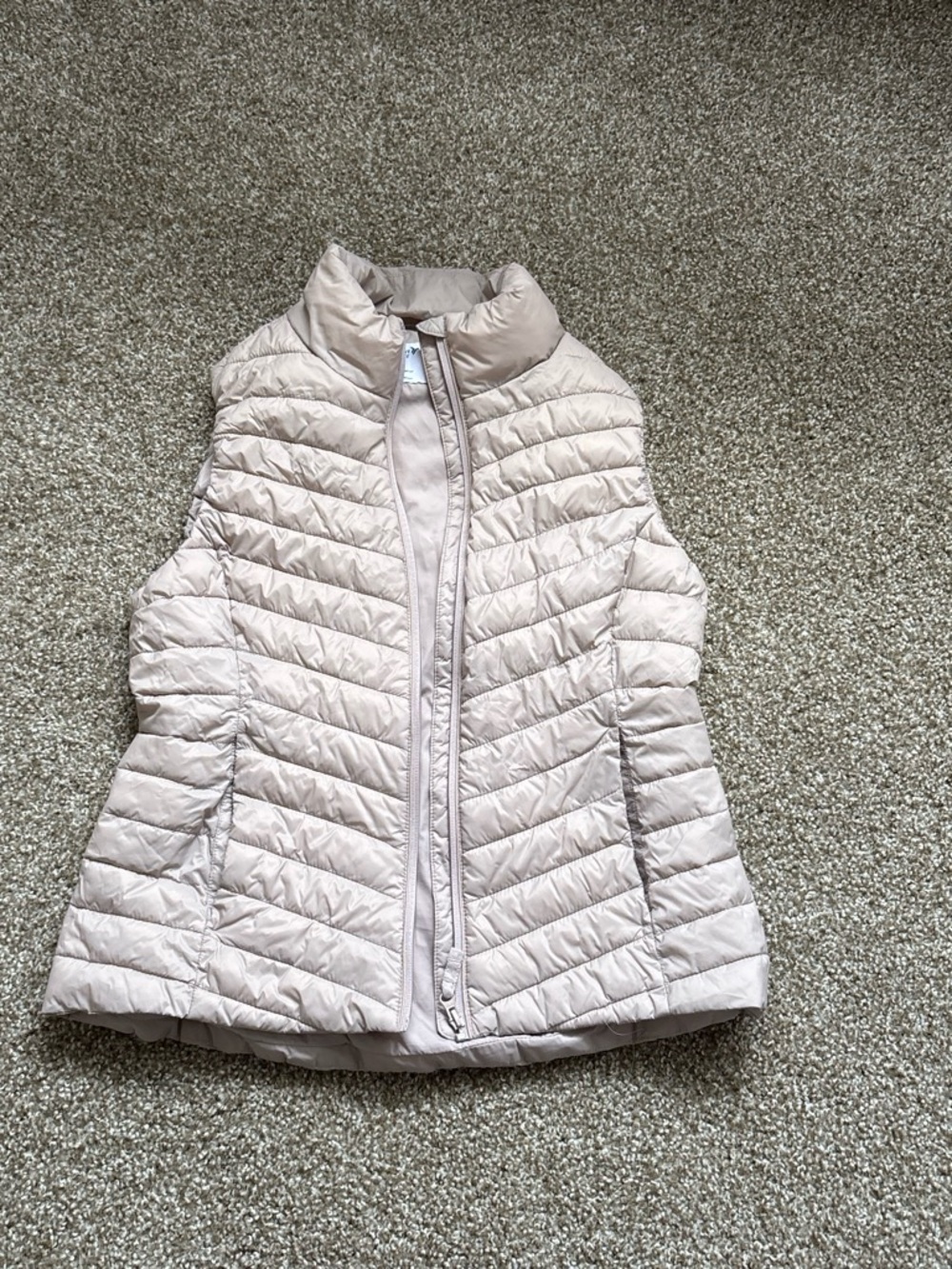 Old Navy active Light pink Quilted Puffer Vest - Women